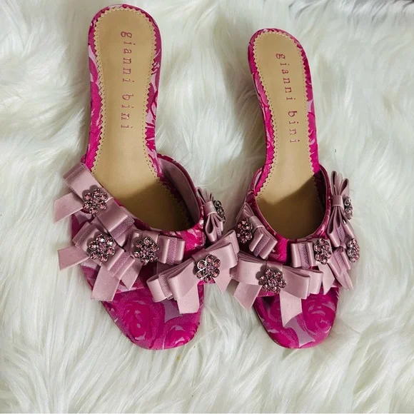 Gianni Bini Pink Floral Embellished Mules - Picture 5 of 6